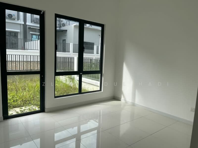 2-storey Terraced House for Sale in Sungai Buloh (Selangor) - Hazlan Abdul Hadi - Interior - PropertyGuru.com.my