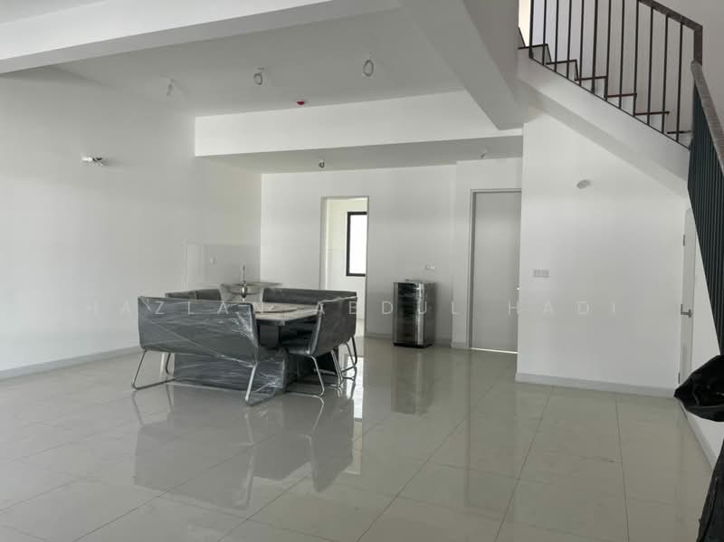 2-storey Terraced House for Sale in Sungai Buloh (Selangor) - Hazlan Abdul Hadi - Interior - PropertyGuru.com.my