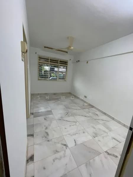Rumah Flat untuk Dijual di Rumah Pangsa Sri Orkid (Ehsan Jaya) - SH Wong - Interior - PropertyGuru.com.my