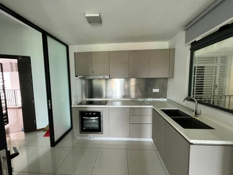 Service Residence for Rent at Crescent Bay Suites (Teluk Bayu) - Andrew Ang - PropertyGuru.com.my
