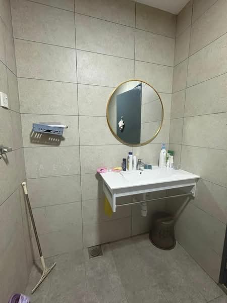 Servis Apartment untuk Dijual di Aera Residence - Alvis Chong - Bathroom - PropertyGuru.com.my