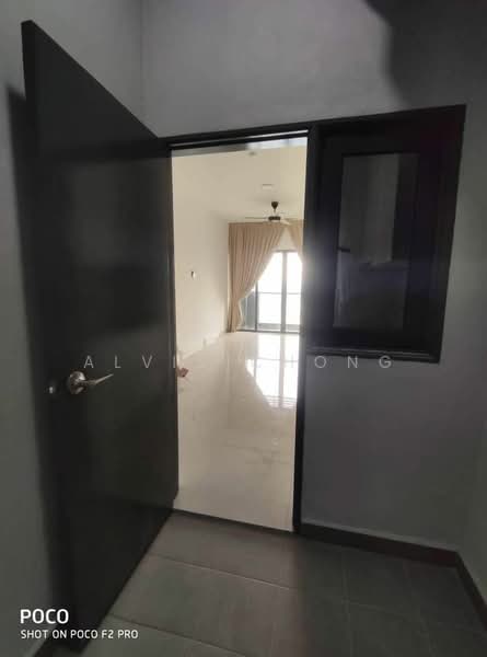Servis Apartment untuk Dijual di Aera Residence - Alvis Chong - Living Room - PropertyGuru.com.my