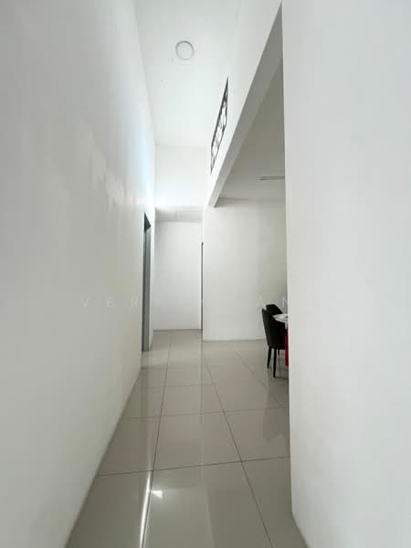 Semi-Detached House for Sale in Johor Bahru (Johor) - Vera Chang - Corridor - PropertyGuru.com.my