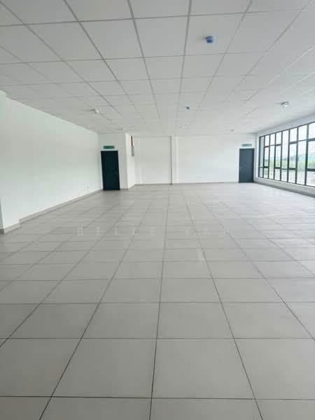 Warehouse for Rent in Bukit Jelutong (Shah Alam) - Belle Yap - Interior - PropertyGuru.com.my