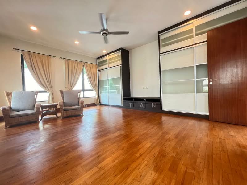Semi-Detached House for Sale in Gelugor (Penang) - Amy Tan - Living Room - PropertyGuru.com.my