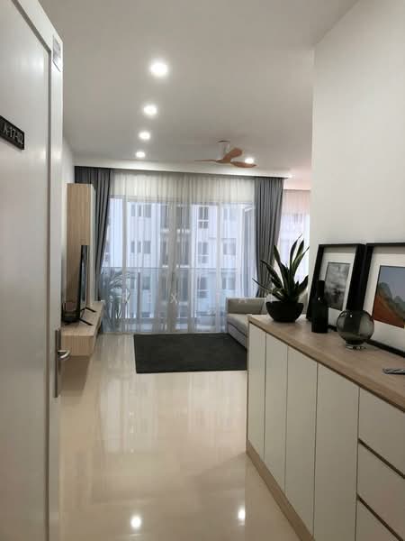 Kondominium untuk Disewa di Pavilion Hilltop - Rex Tan - Living Room - PropertyGuru.com.my