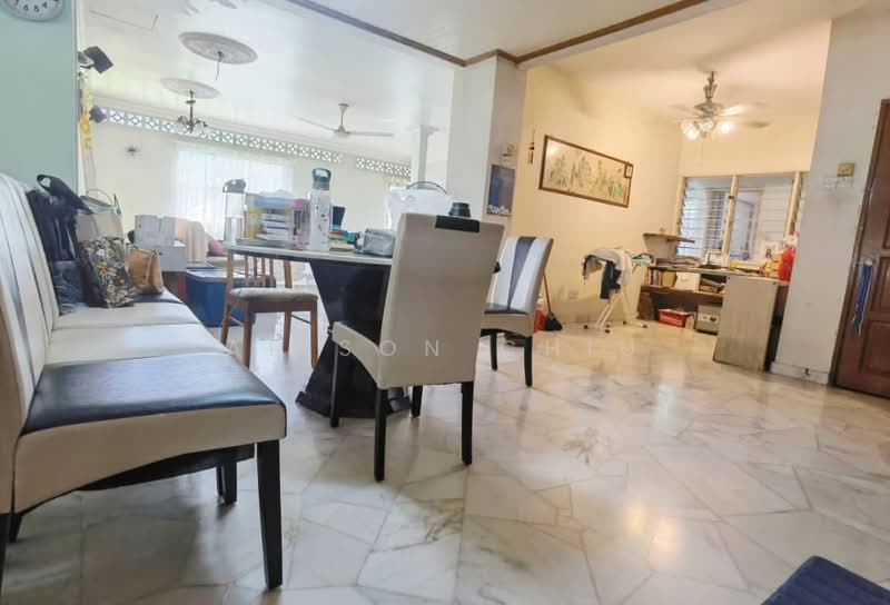 2-storey Terraced House for Sale in Taman Bidara (Selayang) - Alison Chiu - Living Room - PropertyGuru.com.my