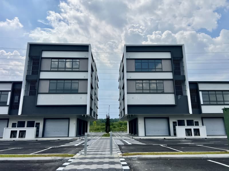 Shop / Office for Rent in Bandar Tropicana Aman (Telok Panglima Garang) - Vickky Wong CF - Exterior - PropertyGuru.com.my