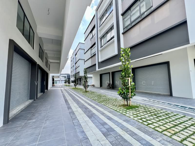 Shop / Office for Rent in Bandar Tropicana Aman (Telok Panglima Garang) - Vickky Wong CF - Exterior - PropertyGuru.com.my