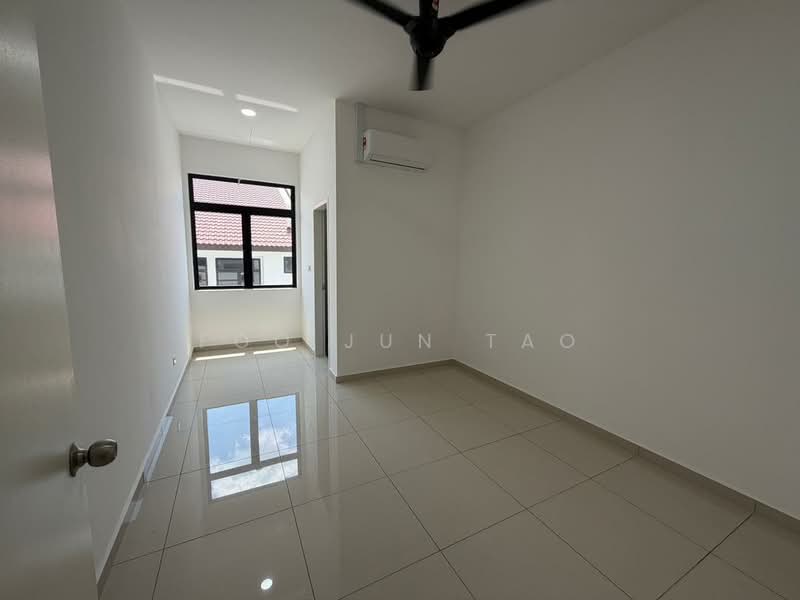 2-storey Terraced House for Rent in Jementah (Johor) - Foo Jun Tao - Interior - PropertyGuru.com.my