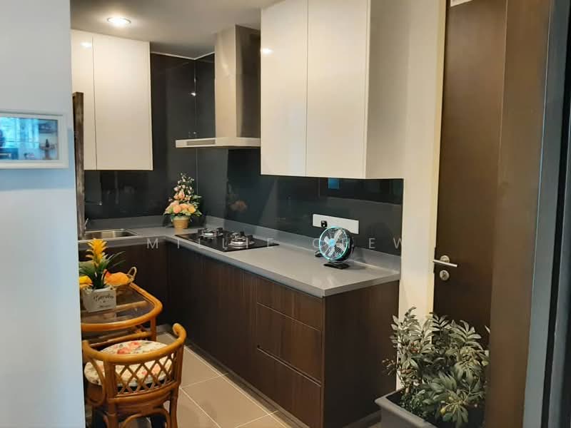 Kondominium untuk Disewa di The Light Collection IV - Millie Chew - Kitchen - PropertyGuru.com.my