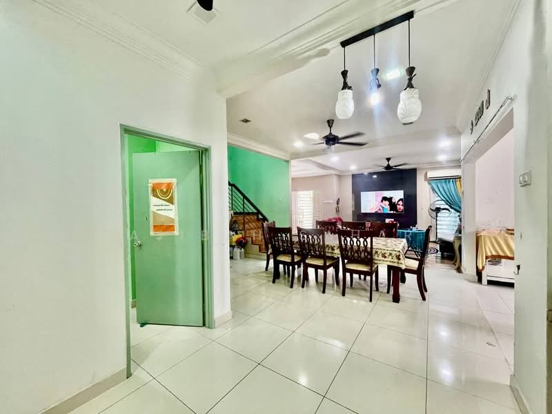 Link Bungalow for Sale in Bandar Baru Bangi (Selangor) - Najibah Sahari - PropertyGuru.com.my