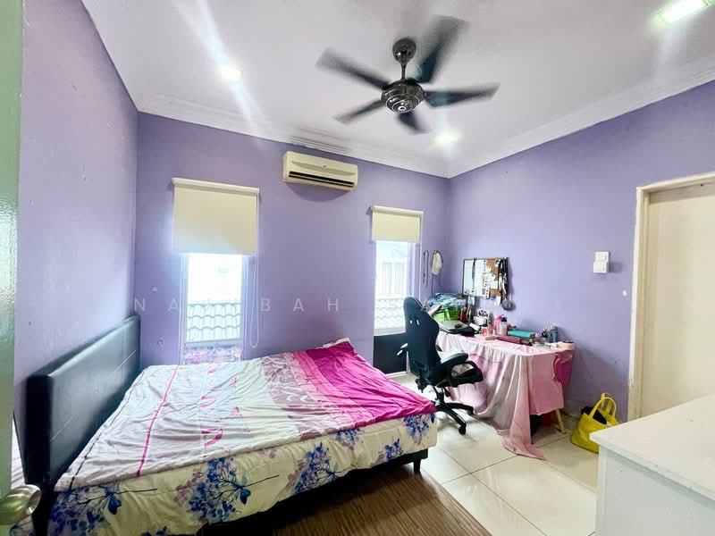 Link Bungalow for Sale in Bandar Baru Bangi (Selangor) - Najibah Sahari - PropertyGuru.com.my
