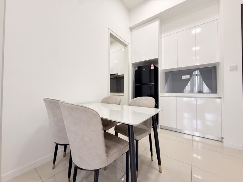 Condominium for Rent at The Maple Residences - Karen Pong - Dining Area - PropertyGuru.com.my