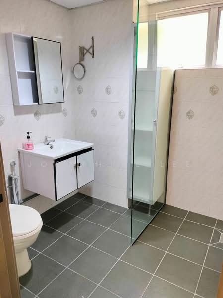 Condominium for Rent at Puncak Nusa Kelana - Josephine Lee - Bathroom - PropertyGuru.com.my