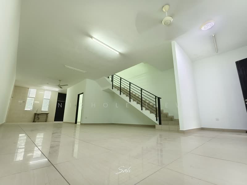 Rumah Teres 3 Tingkat untuk Dijual di Taman Bangi Avenue (Bangi) - Nichole Liew - Interior - PropertyGuru.com.my