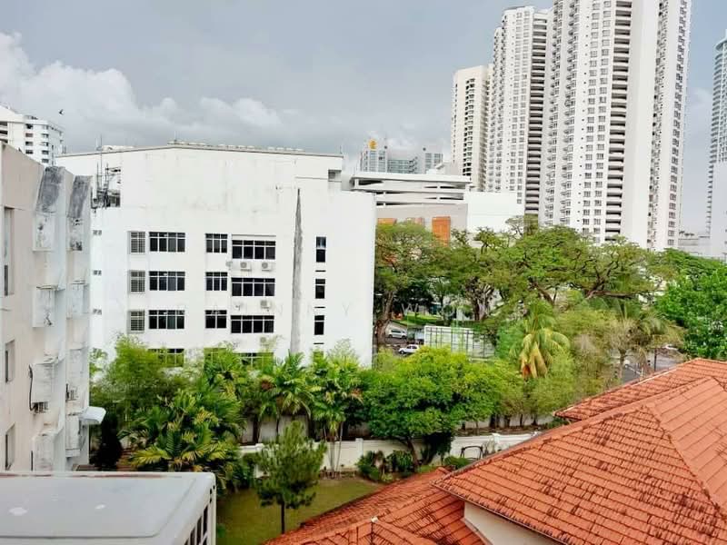 Pangsapuri untuk Disewa di Midlands Court - Rainny Wong - Exterior - PropertyGuru.com.my