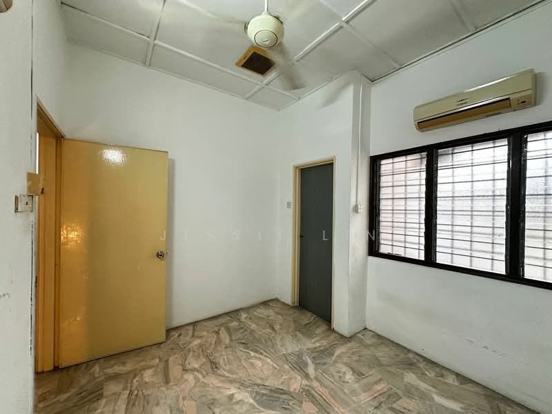 2-storey Terraced House for Sale in Bandar Sri Damansara (Selangor) - Jessie Lin - Interior - PropertyGuru.com.my