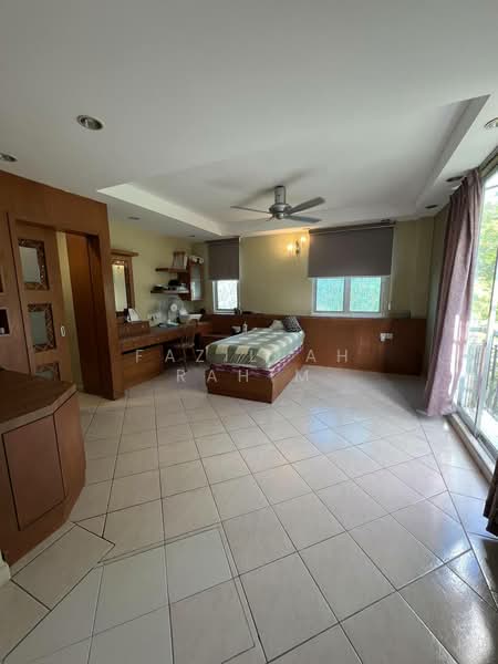 Condominium for Sale at Sri Lojing Condominiums - Fazillah Rahim - Bedroom - PropertyGuru.com.my