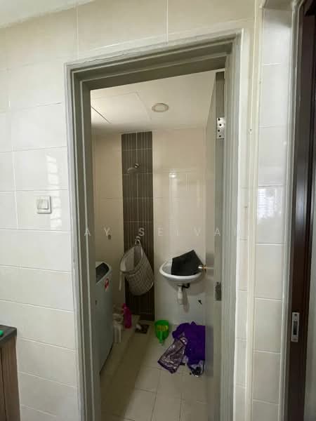 Kondominium untuk Disewa di Symphony Heights (Simfoni Heights) - Jay Selvam - Bathroom - PropertyGuru.com.my