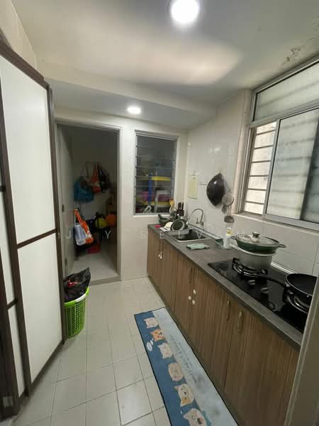 Kondominium untuk Disewa di Symphony Heights (Simfoni Heights) - Jay Selvam - Kitchen - PropertyGuru.com.my