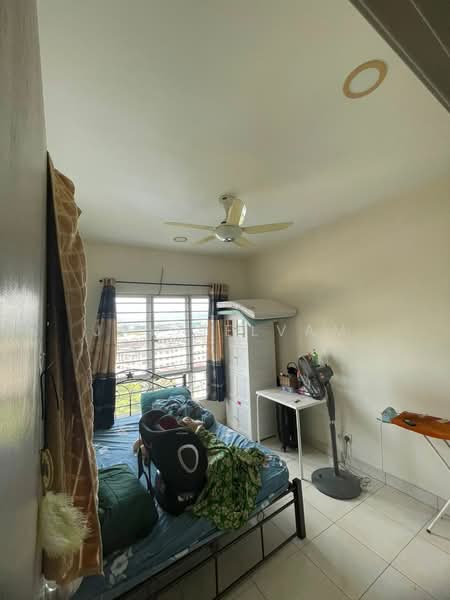 Kondominium untuk Disewa di Symphony Heights (Simfoni Heights) - Jay Selvam - Bedroom - PropertyGuru.com.my