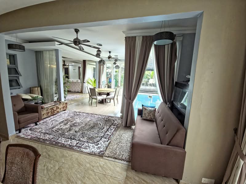 Semi-Detached House for Sale in Seksyen 6 (Bangi) - Zamani Ishak - Living Room - PropertyGuru.com.my