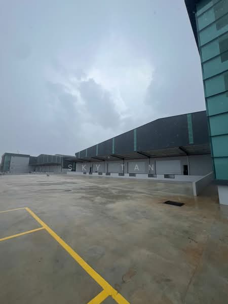 Detached Factory for Rent in Senai (Kulai) - Sky Tan - Exterior - PropertyGuru.com.my