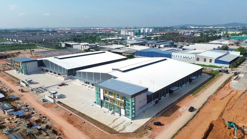Detached Factory for Sale in Senai (Kulai) - Sky Tan - Exterior - PropertyGuru.com.my