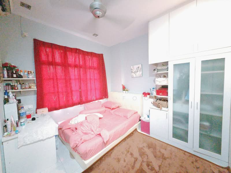 Apartment for Sale at Kings Height - Vivian Foong - Bedroom - PropertyGuru.com.my