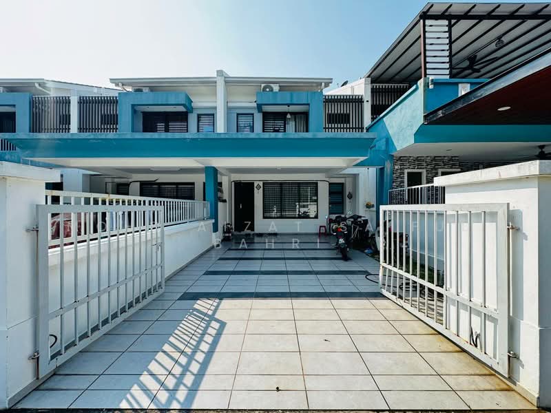 2-storey Terraced House for Sale in Puncak Alam (Selangor) - Mohd Aizat Saiful Bahri - Exterior - PropertyGuru.com.my