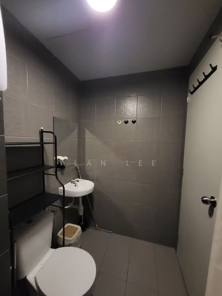 Condominium for Rent at Sky Awani Residensi 4 - Alan Lee - Bathroom - PropertyGuru.com.my