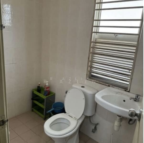 2-storey Terraced House for Sale in Denai Alam (Shah Alam) - R Azlin - PropertyGuru.com.my