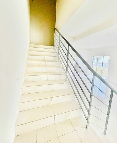 Rumah Teres 2 Tingkat untuk Dijual di Kuala Selangor (Selangor) - Rohana Ishak - PropertyGuru.com.my