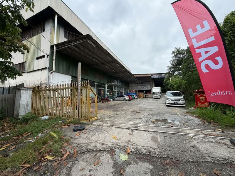 Warehouse for Rent in Kampung Baru Subang (Sungai Buloh) - Ben Chew - Exterior - PropertyGuru.com.my