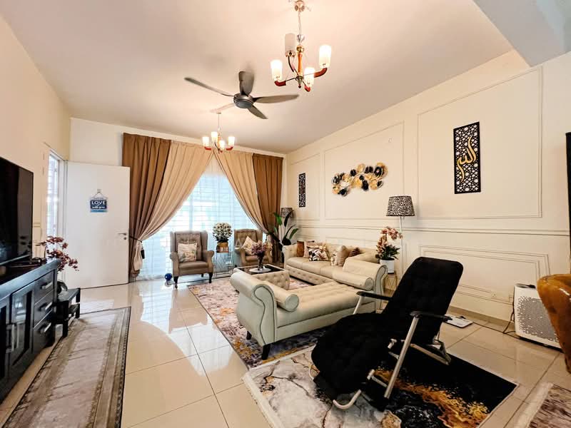 Rumah Teres 3 Tingkat untuk Dijual di Kajang (Selangor) - Najibah Sahari - PropertyGuru.com.my
