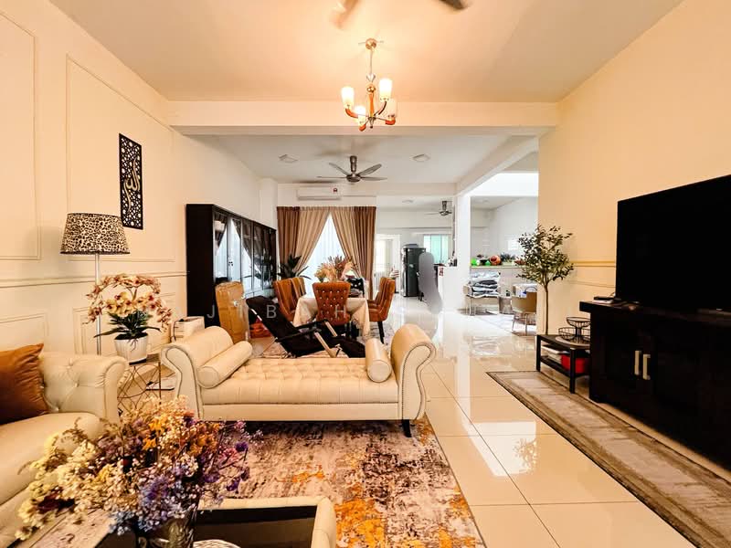 Rumah Teres 3 Tingkat untuk Dijual di Kajang (Selangor) - Najibah Sahari - PropertyGuru.com.my
