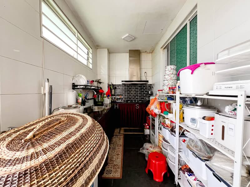 Rumah Teres 3 Tingkat untuk Dijual di Kajang (Selangor) - Najibah Sahari - PropertyGuru.com.my