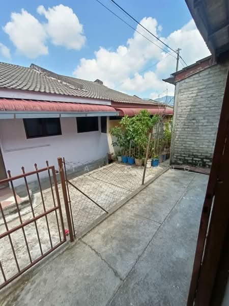 1-storey Terraced House for Sale in Ipoh (Perak) - Vivian Foong - Exterior - PropertyGuru.com.my