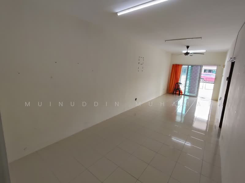 Rumah Teres 1 Tingkat untuk Disewa di Sitiawan (Perak) - Muinuddin Muhamad - Living Room - PropertyGuru.com.my
