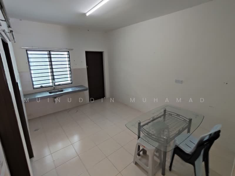 Rumah Teres 1 Tingkat untuk Disewa di Sitiawan (Perak) - Muinuddin Muhamad - Kitchen - PropertyGuru.com.my