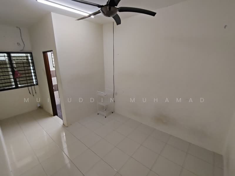 Rumah Teres 1 Tingkat untuk Disewa di Sitiawan (Perak) - Muinuddin Muhamad - Interior - PropertyGuru.com.my
