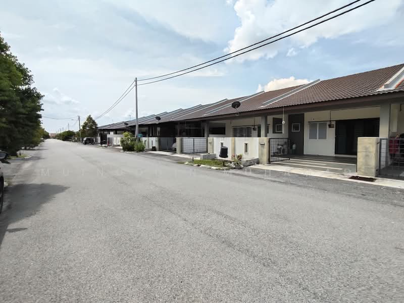 Rumah Teres 1 Tingkat untuk Disewa di Sitiawan (Perak) - Muinuddin Muhamad - Exterior - PropertyGuru.com.my