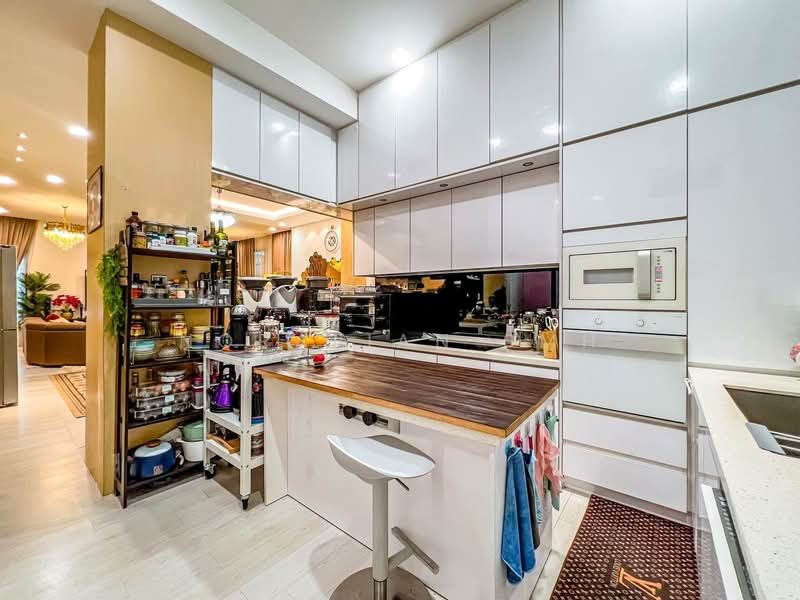 Rumah Berkembar untuk Dijual di Eco Majestic (Semenyih) - Norafian SMH - Kitchen - PropertyGuru.com.my