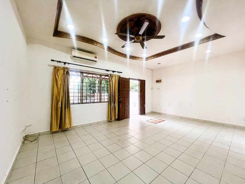 Rumah Teres 2 Tingkat untuk Dijual di Taman Pinggiran Saujana (Kajang) - Najibah Sahari - PropertyGuru.com.my