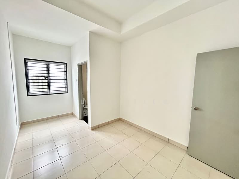 2-storey Terraced House for Sale in Taman Seri Austin (Tebrau) - Lilara Tiew - PropertyGuru.com.my