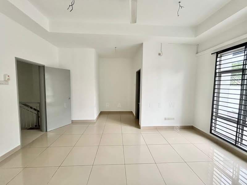 2-storey Terraced House for Sale in Taman Seri Austin (Tebrau) - Lilara Tiew - PropertyGuru.com.my