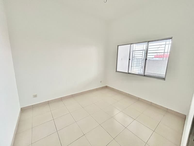 2-storey Terraced House for Sale in Taman Seri Austin (Tebrau) - Lilara Tiew - PropertyGuru.com.my