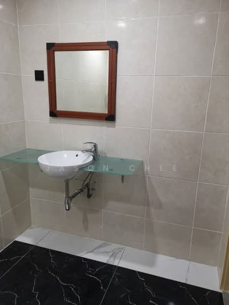 Condominium for Rent at 10 Semantan Suites - Jason Chee - Bathroom - PropertyGuru.com.my