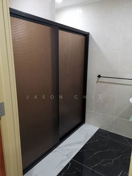 Condominium for Rent at 10 Semantan Suites - Jason Chee - Bathroom - PropertyGuru.com.my